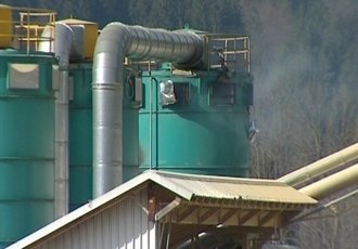 Prašni delci so se vžgali in sprožili eksplozijo.